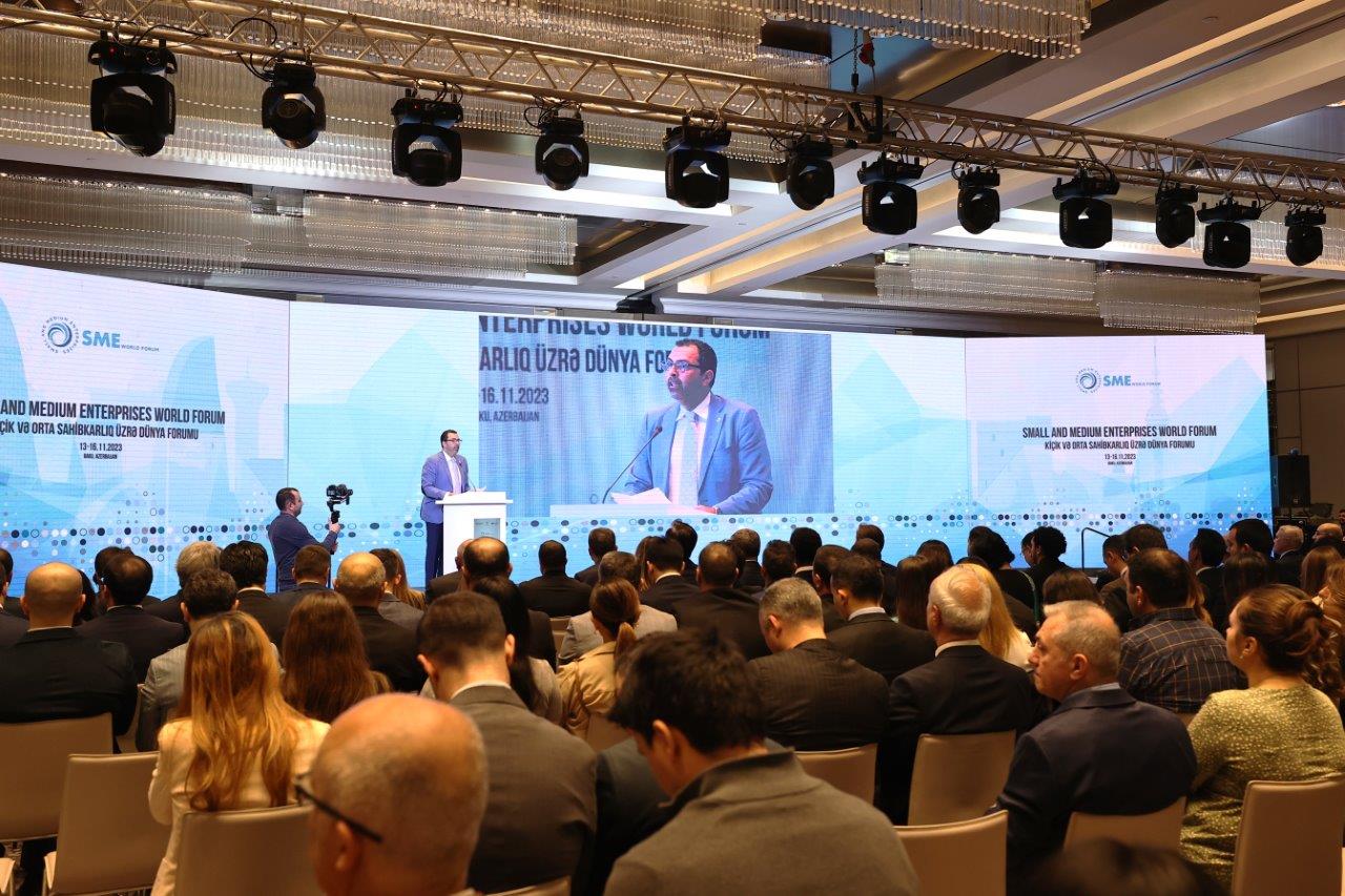 В Баку состоялся Всемирный форум малого и среднего предпринимательства