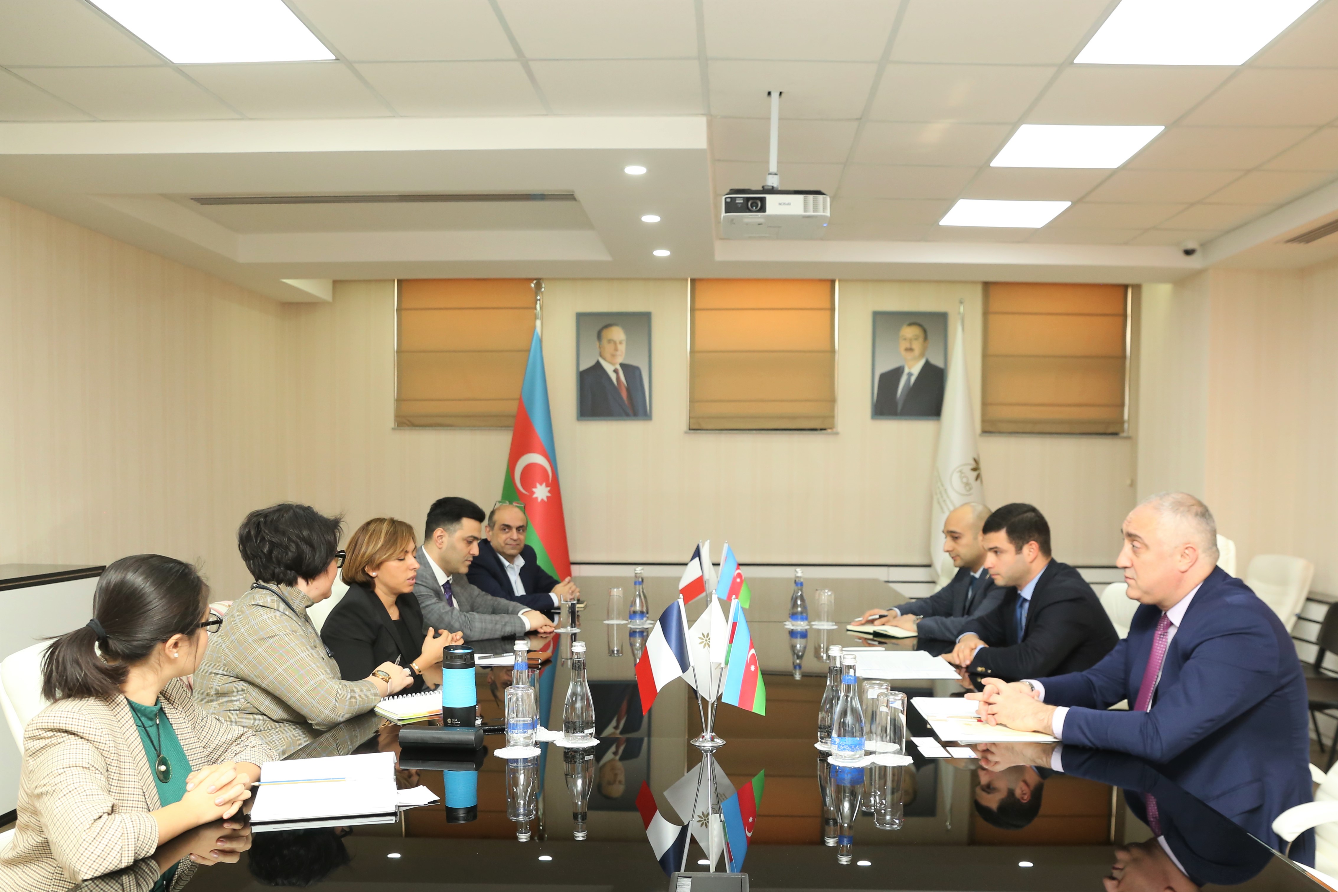 Meeting held with representatives of Azerbaijan-France Chamber of Commerce in SMBDA 