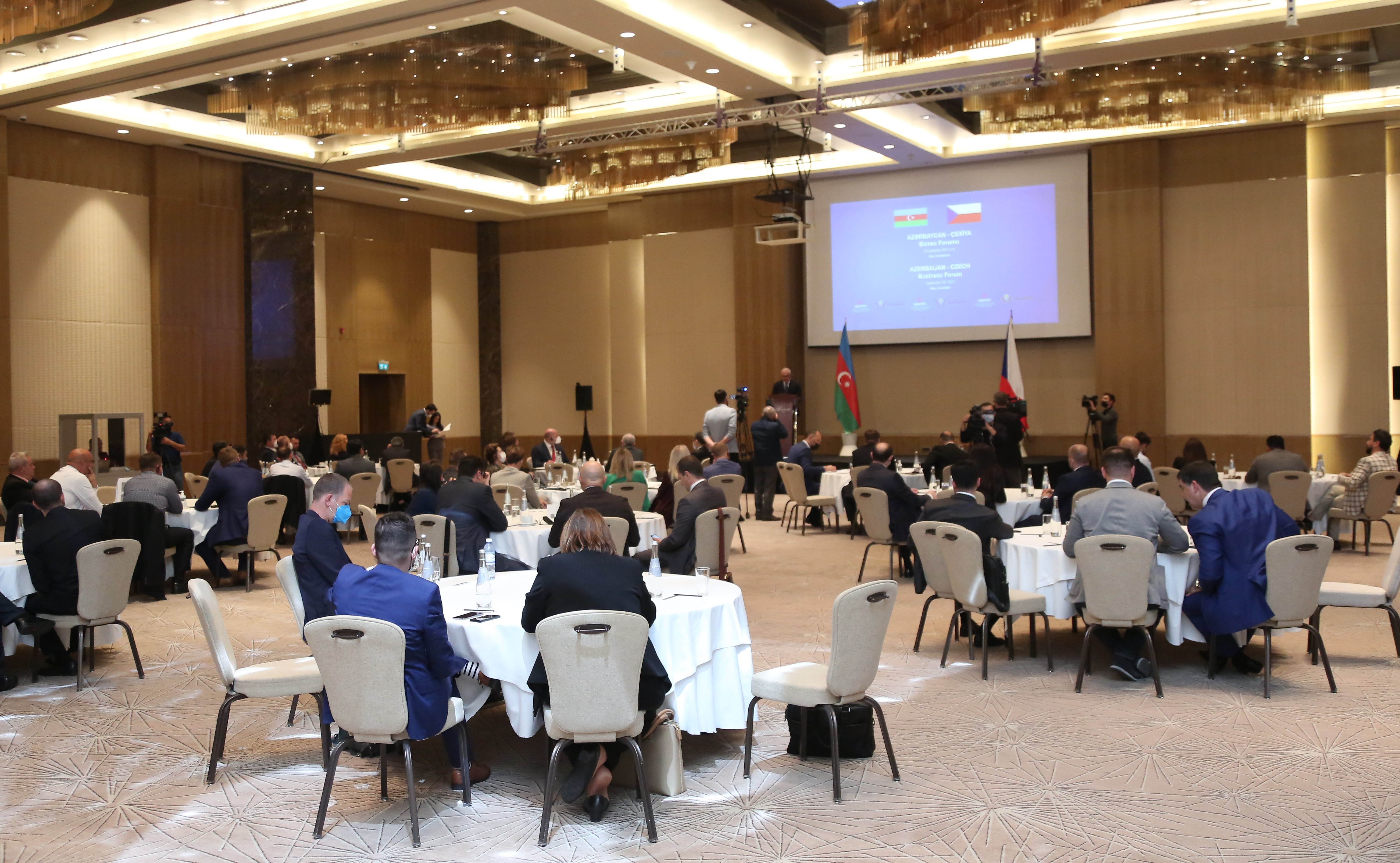 Azerbaijani-Czech business forum held 