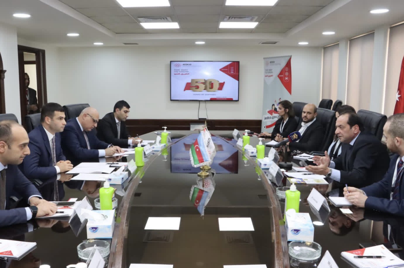 A meeting was held between KOBİA and the Jordan Entrepreneurship Development Corporation 