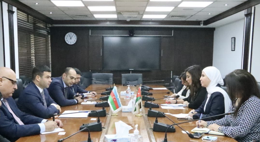 The role of SMEs in expanding trade relations between Azerbaijan and Jordan was discussed 