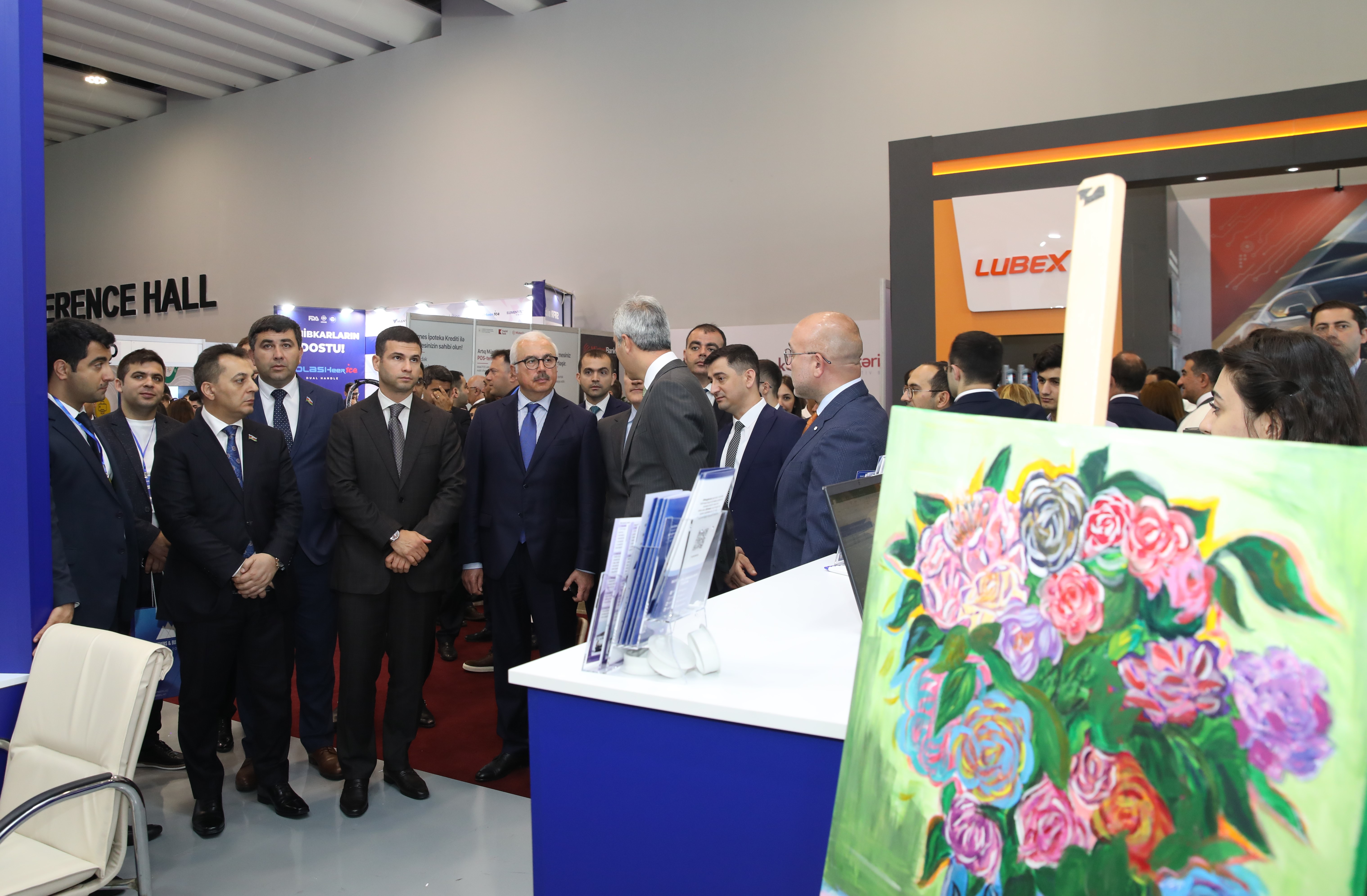 В Баку стартовала ознакомительная выставка-конференция местных компаний «Partners & Business» 