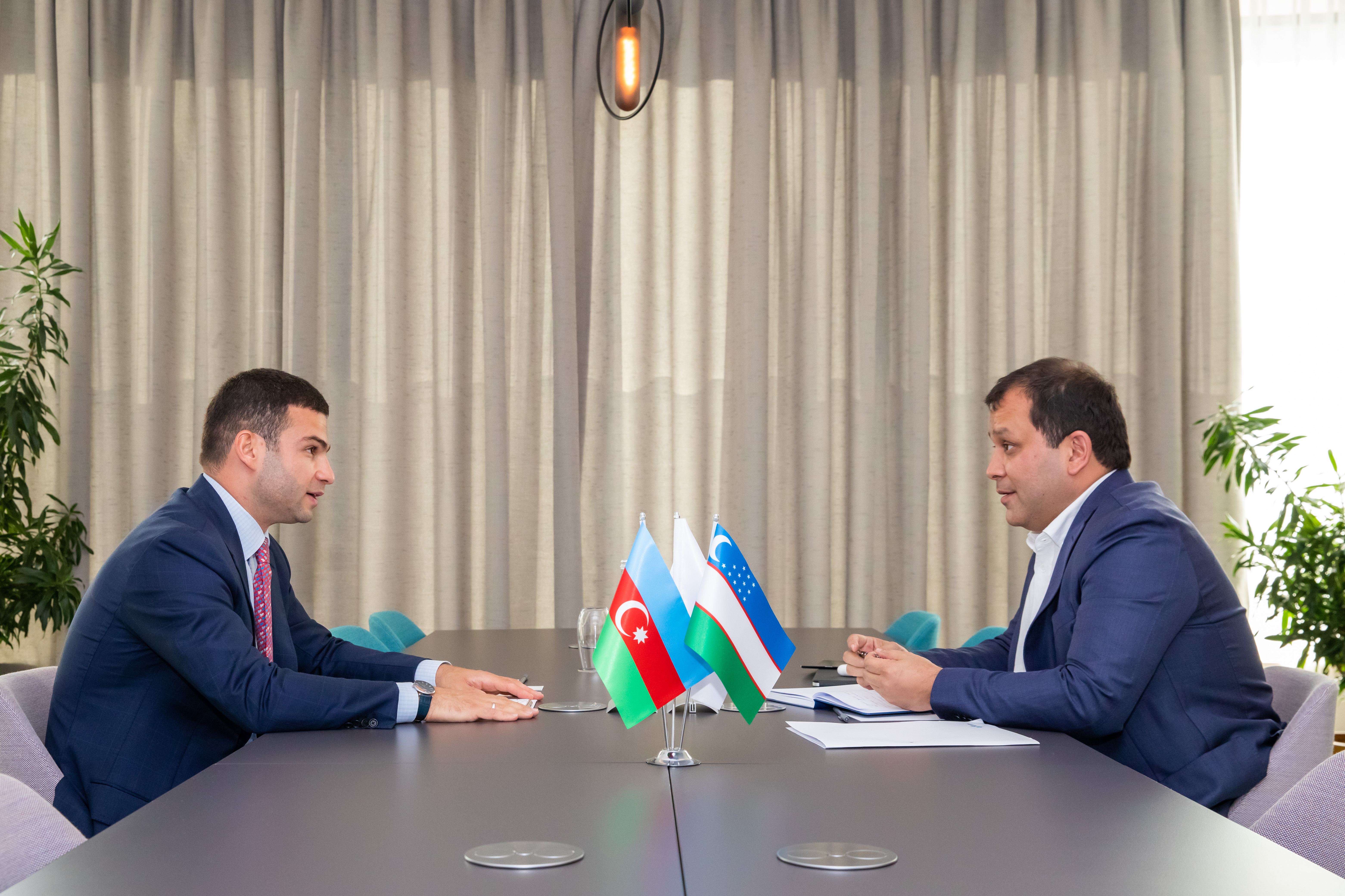 The expansion of relations between the business circles of Azerbaijan and Uzbekistan was discussed 