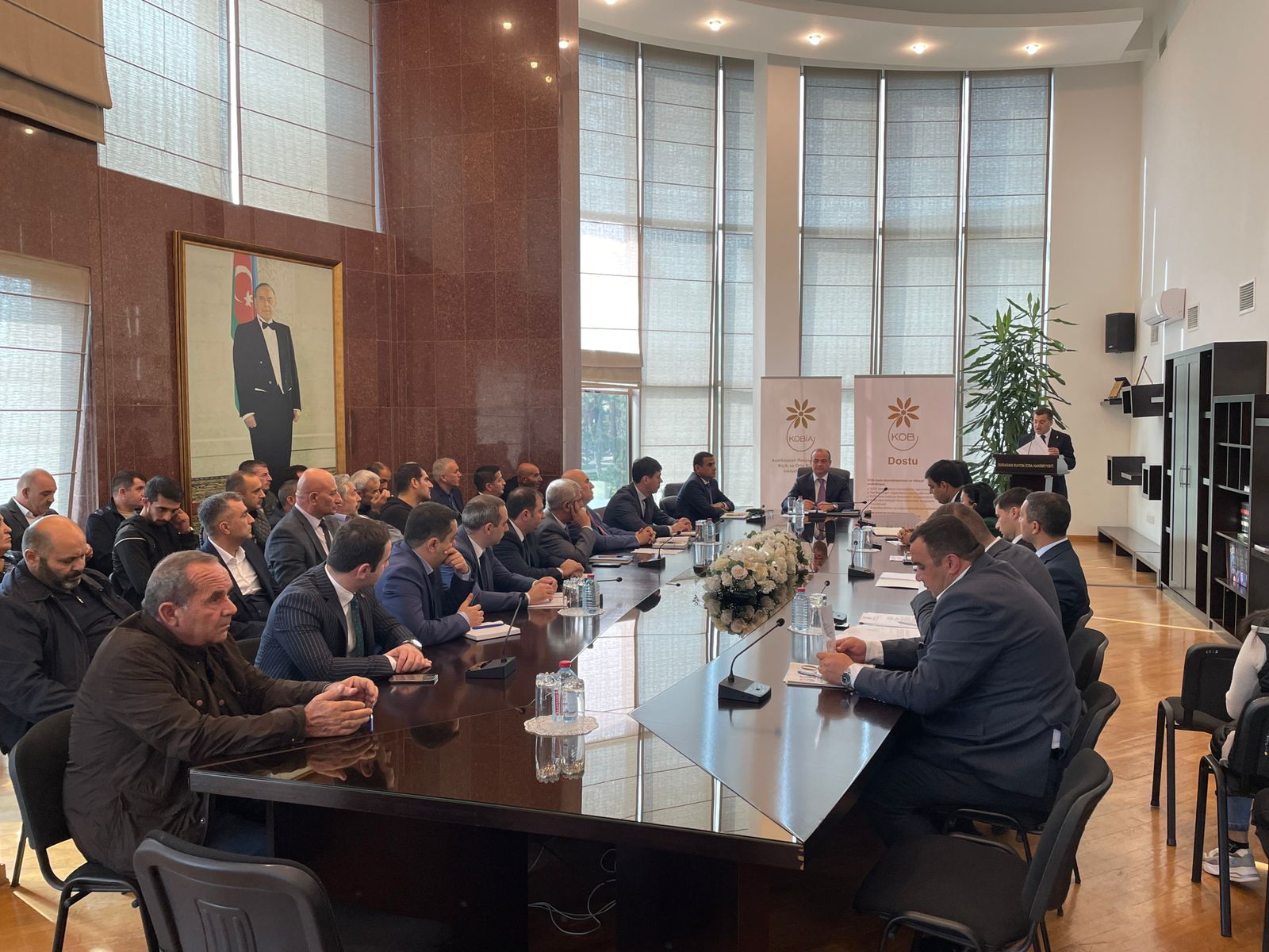 A meeting with entrepreneurs was held in Surakhani district of Baku 